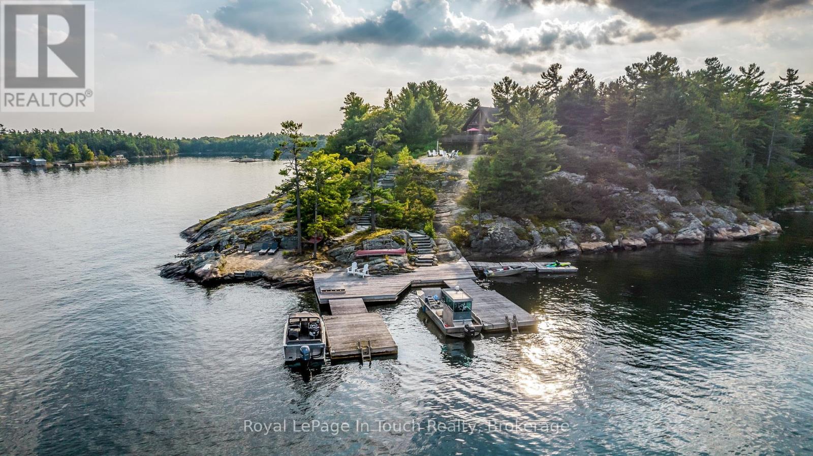 B686-8 Derbyshire Island, The Archipelago, Ontario  P2A 1T4 - Photo 49 - X12167268