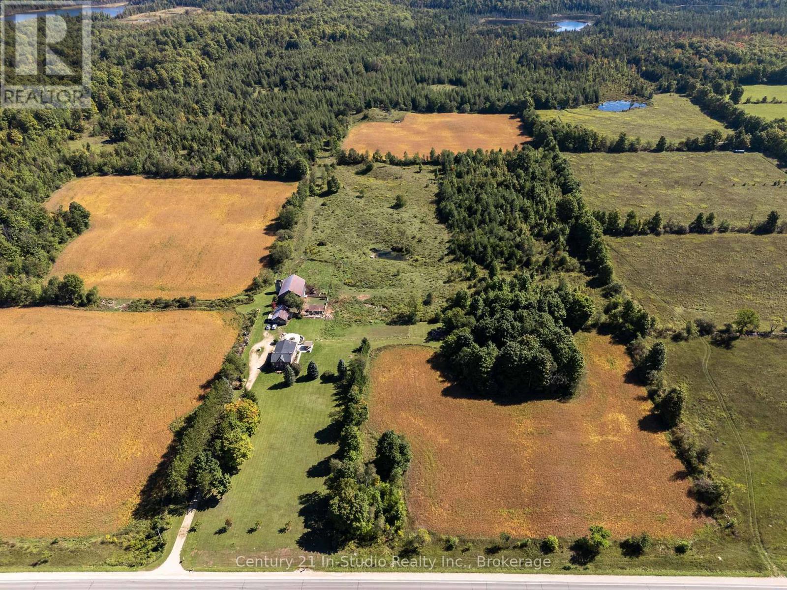 315421 Highway 6 Highway, Chatsworth, Ontario  N0H 2V0 - Photo 1 - X12167404
