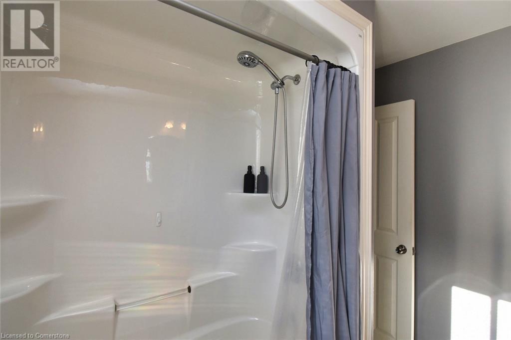 160 Wallace Avenue S, Welland, Ontario  L3B 1R5 - Photo 17 - 40731163
