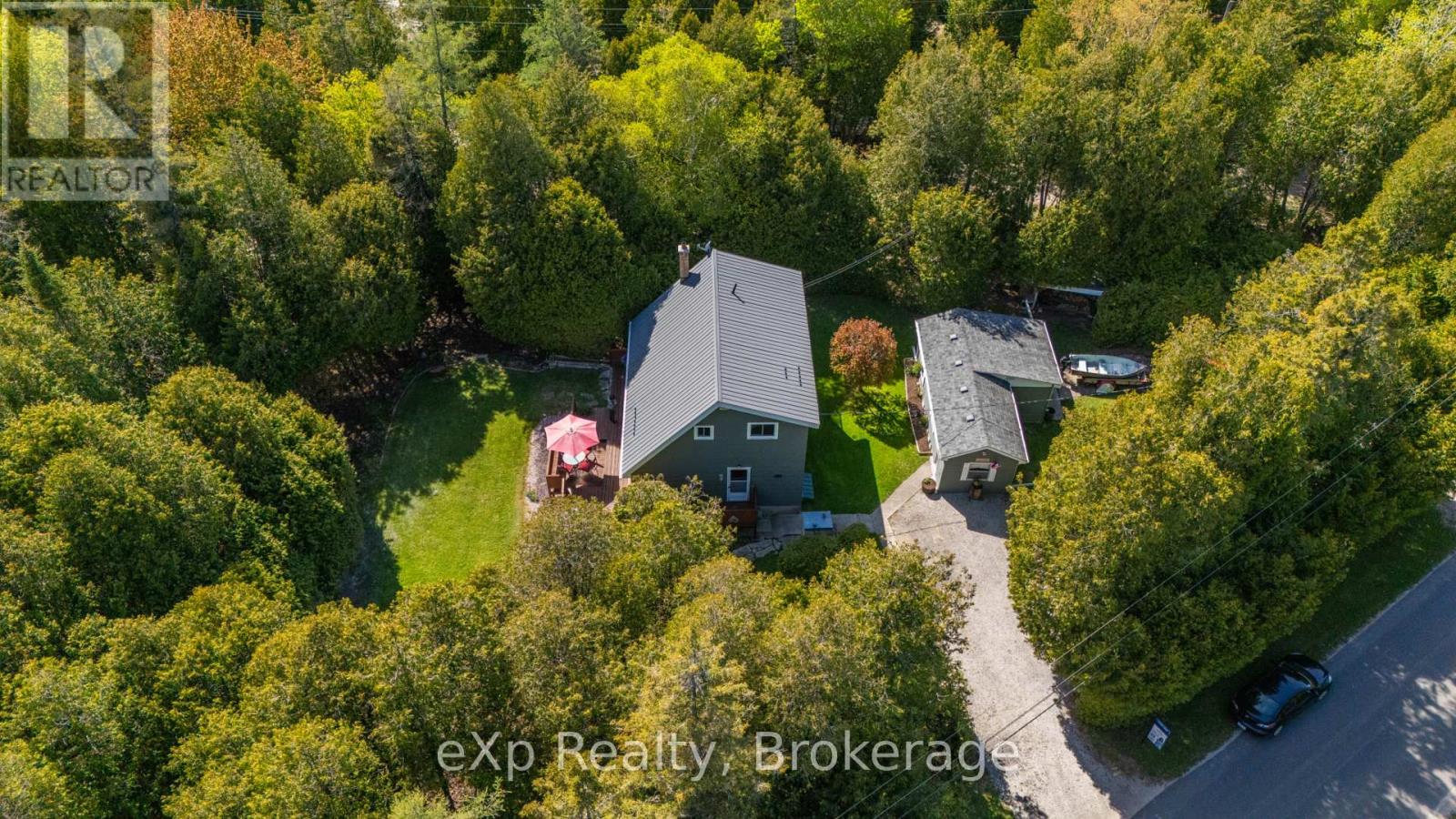 245 Whiskey Harbour Road, Northern Bruce Peninsula, Ontario  N0H 2T0 - Photo 2 - X12167617