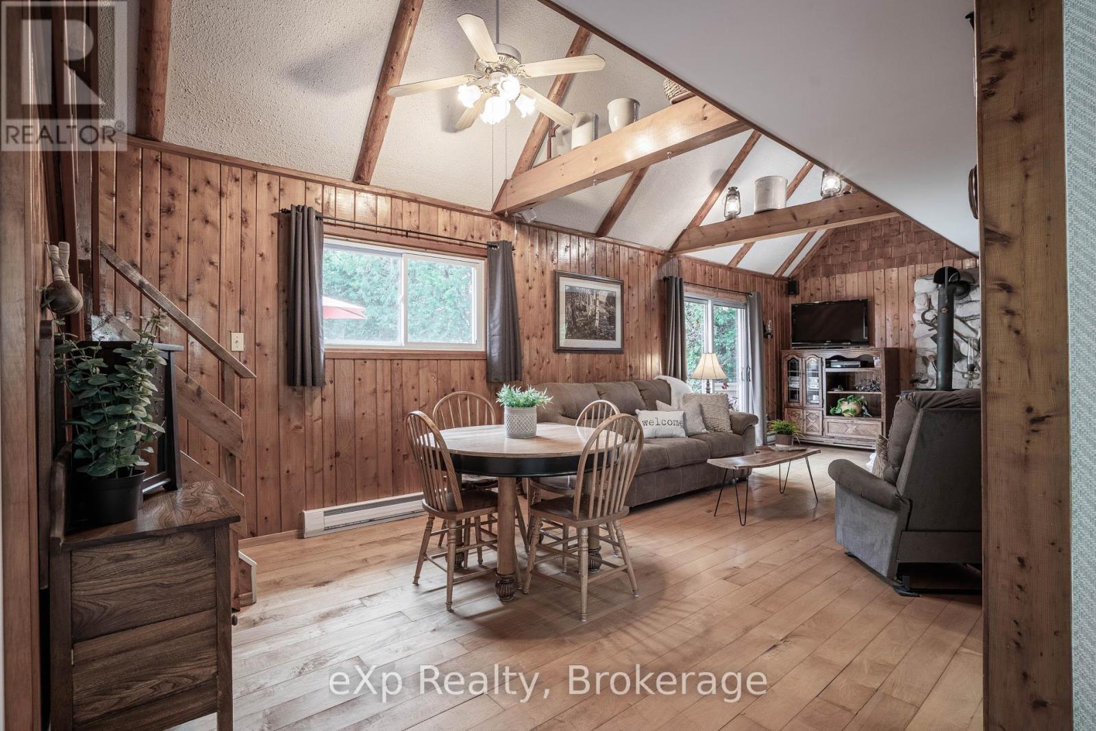 245 Whiskey Harbour Road, Northern Bruce Peninsula, Ontario  N0H 2T0 - Photo 8 - X12167617
