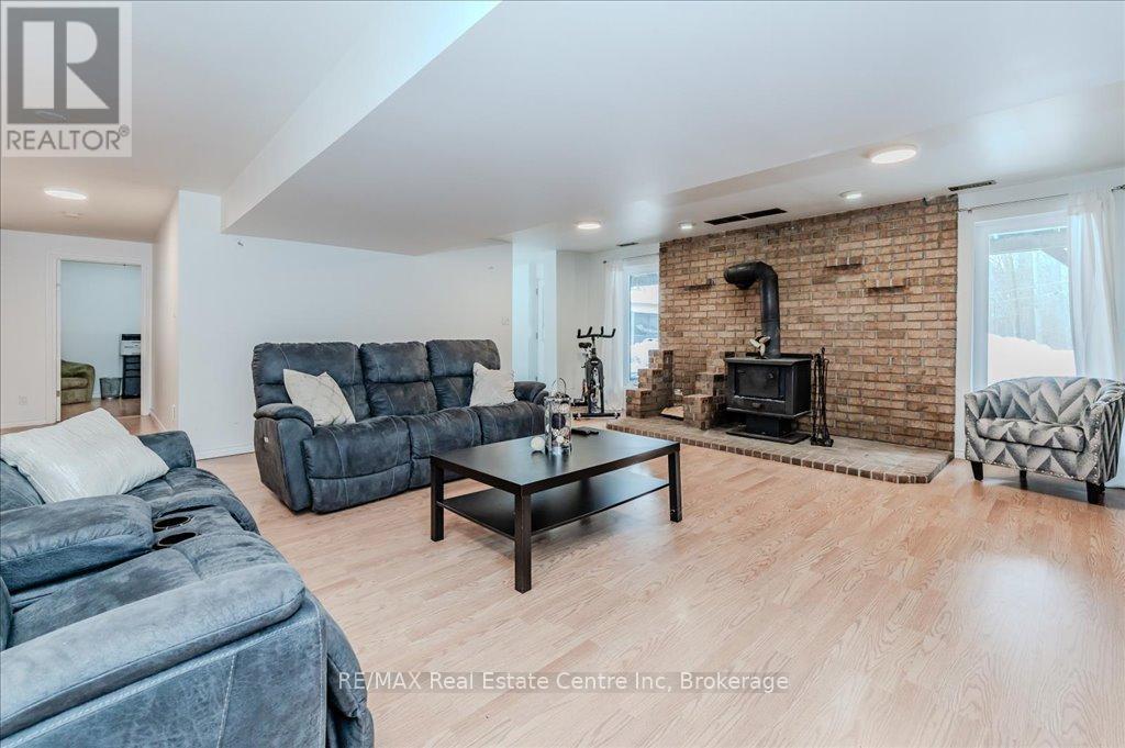 6112 Fourth Line E, Centre Wellington, Ontario  N0B 1B0 - Photo 27 - X12167736