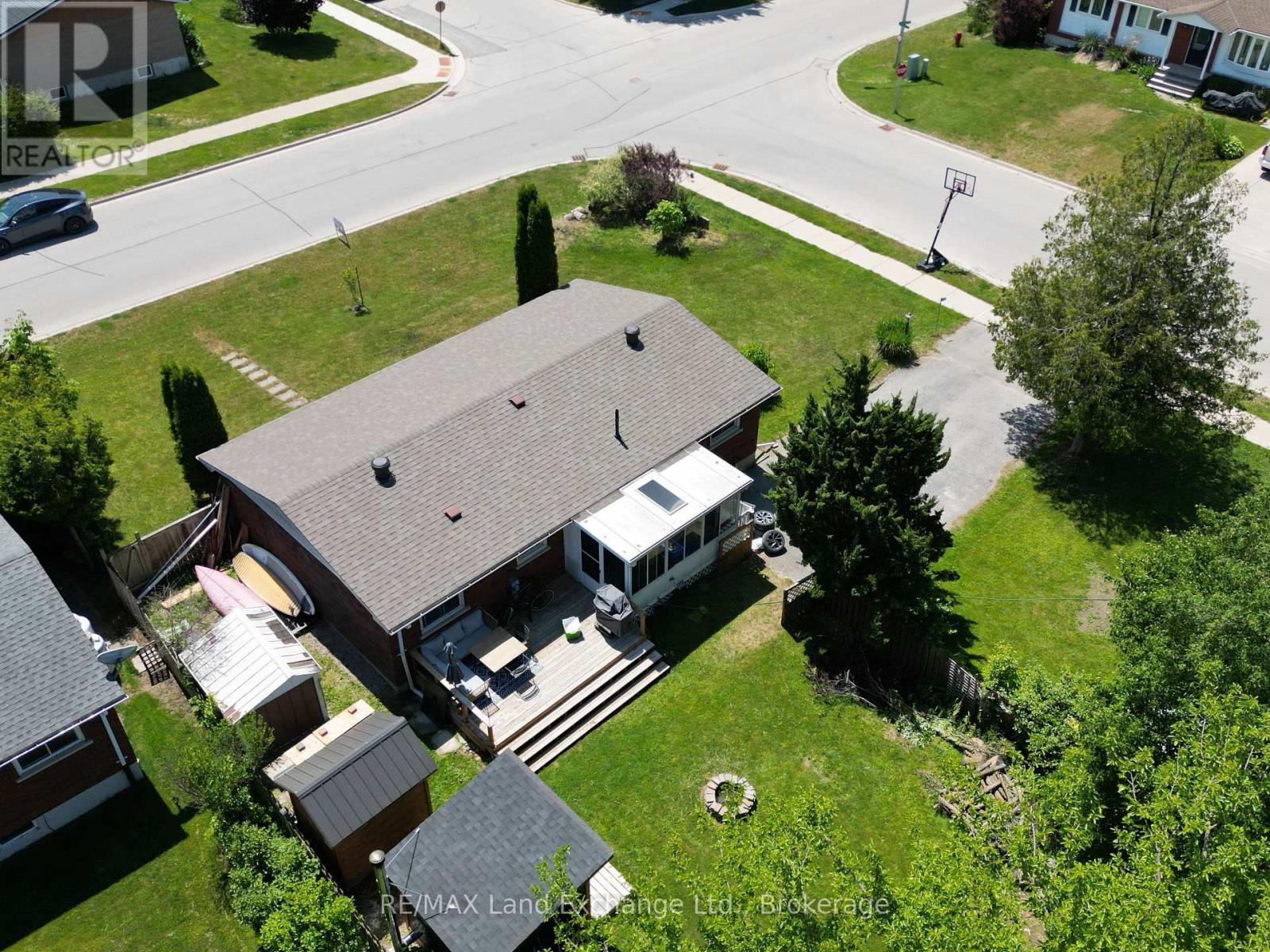 39 Inverlyn Crescent N, Kincardine, Ontario  N2Z 1J2 - Photo 4 - X12168010
