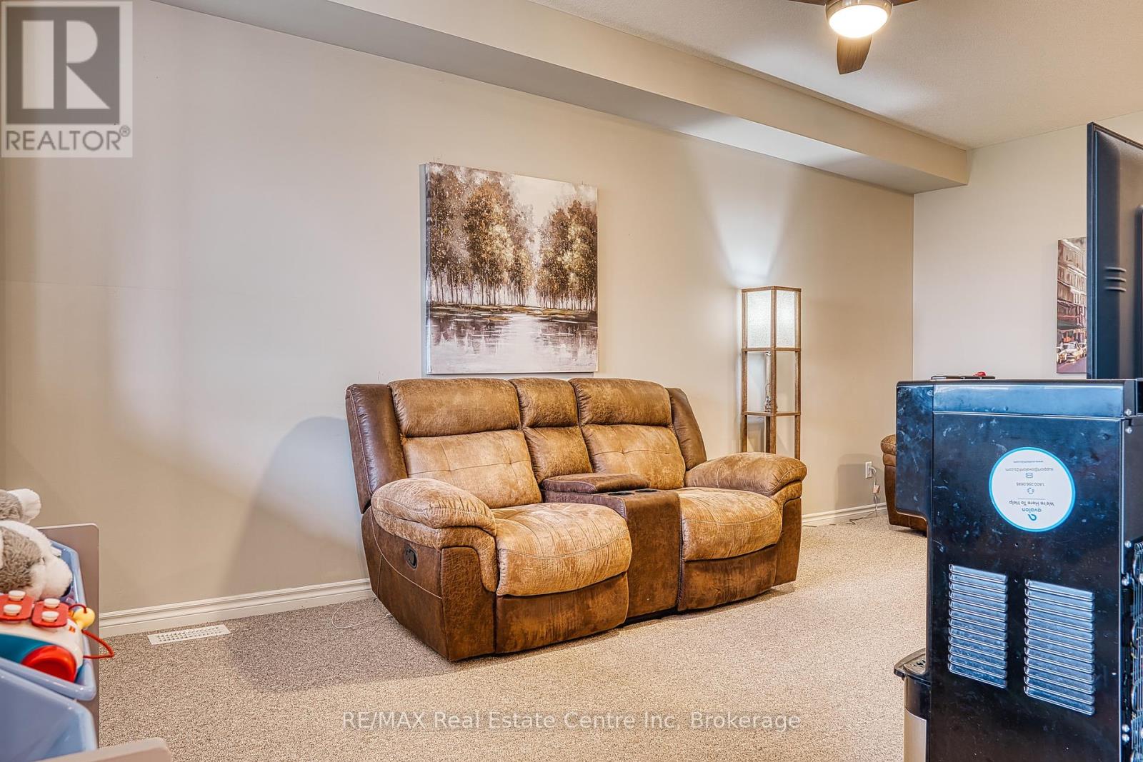 14 Sadler Street, Centre Wellington, Ontario  N1M 0E2 - Photo 11 - X12168100