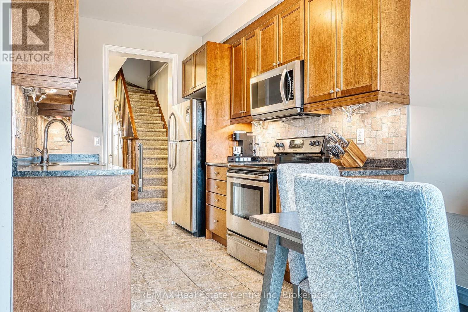 14 Sadler Street, Centre Wellington, Ontario  N1M 0E2 - Photo 7 - X12168100