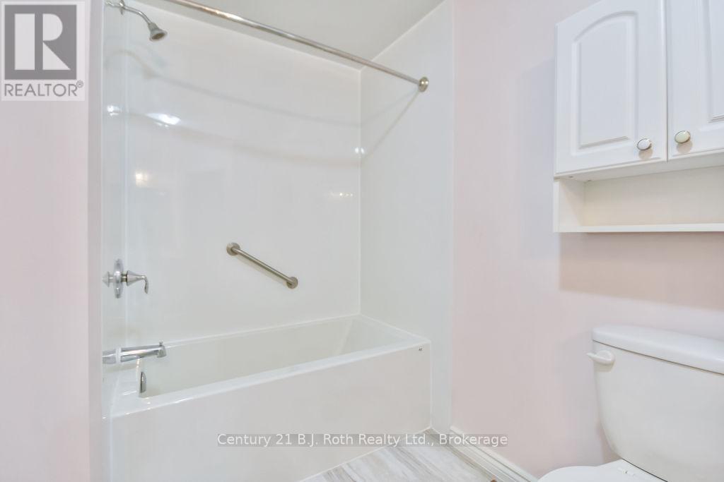 9 - 492 Laclie Street, Orillia, Ontario  L3V 7V2 - Photo 30 - S12168469