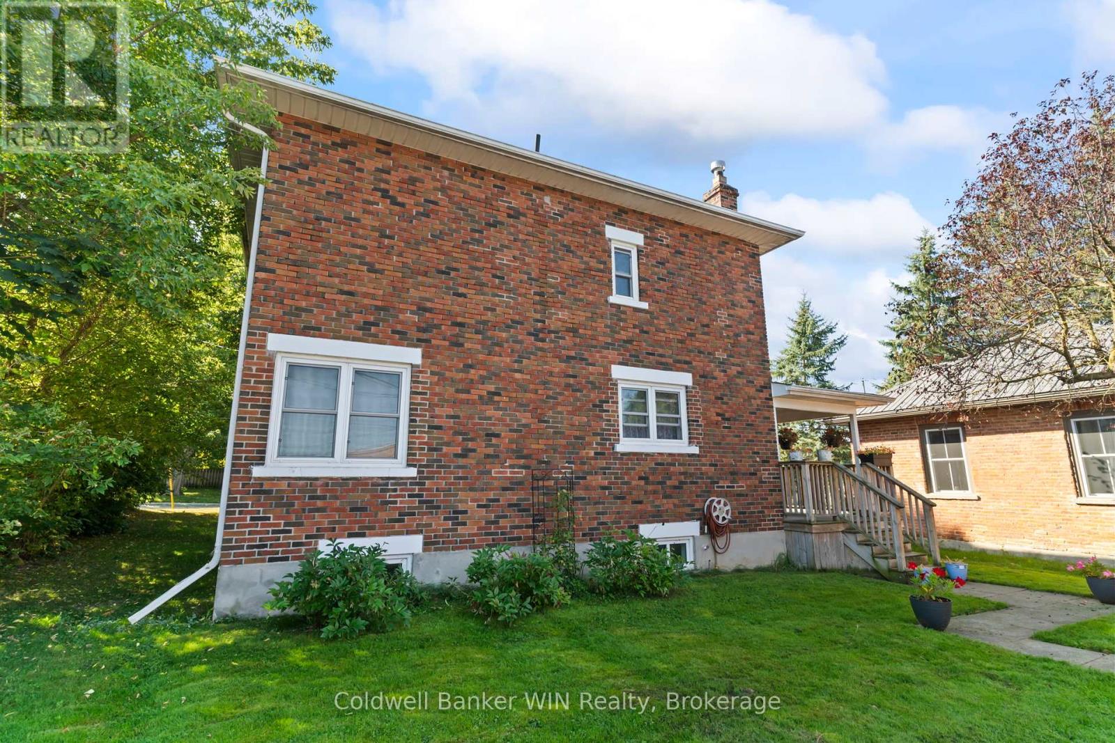 121 Queen Street W, Wellington North, Ontario  N0G 2L1 - Photo 22 - X12168282