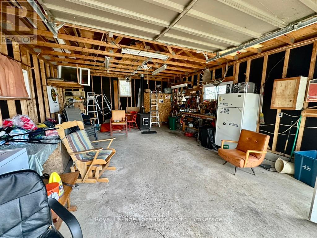 62 Miller Lake Shore Road, Northern Bruce Peninsula, Ontario  N0H 1Z0 - Photo 28 - X12168402