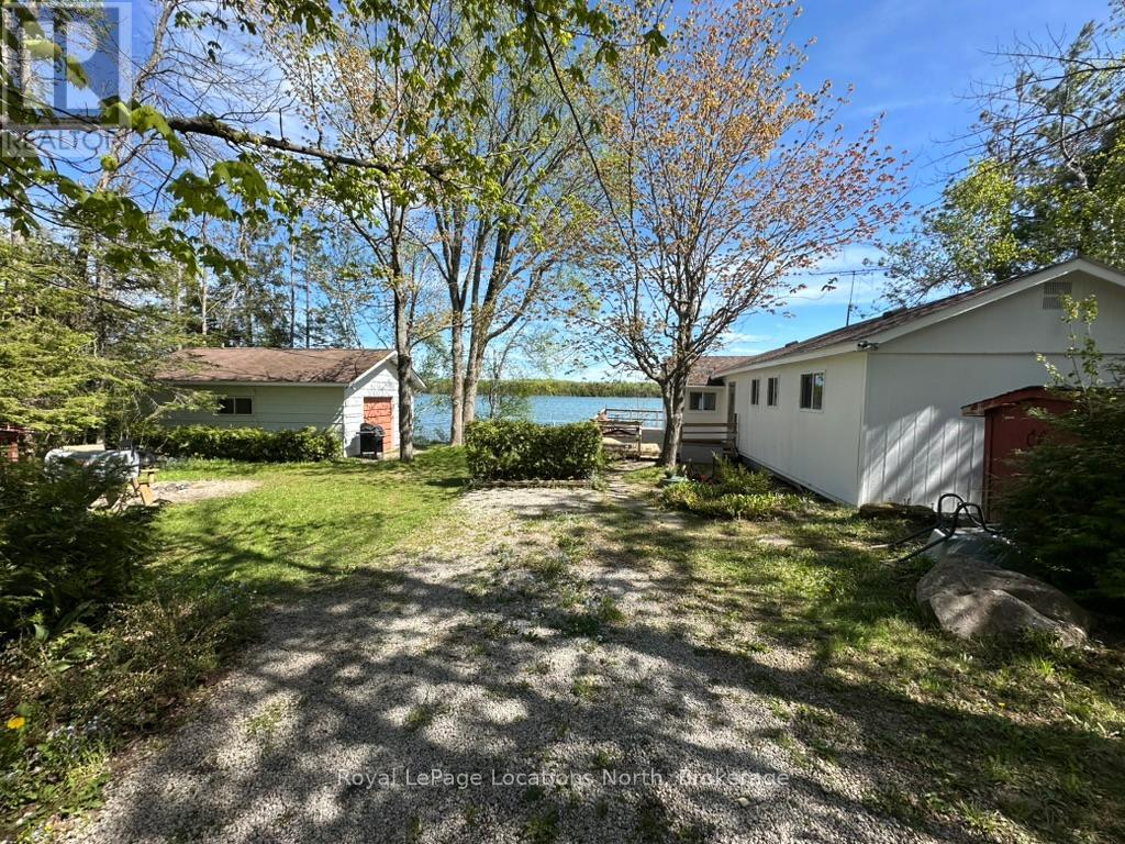 62 Miller Lake Shore Road, Northern Bruce Peninsula, Ontario  N0H 1Z0 - Photo 35 - X12168402