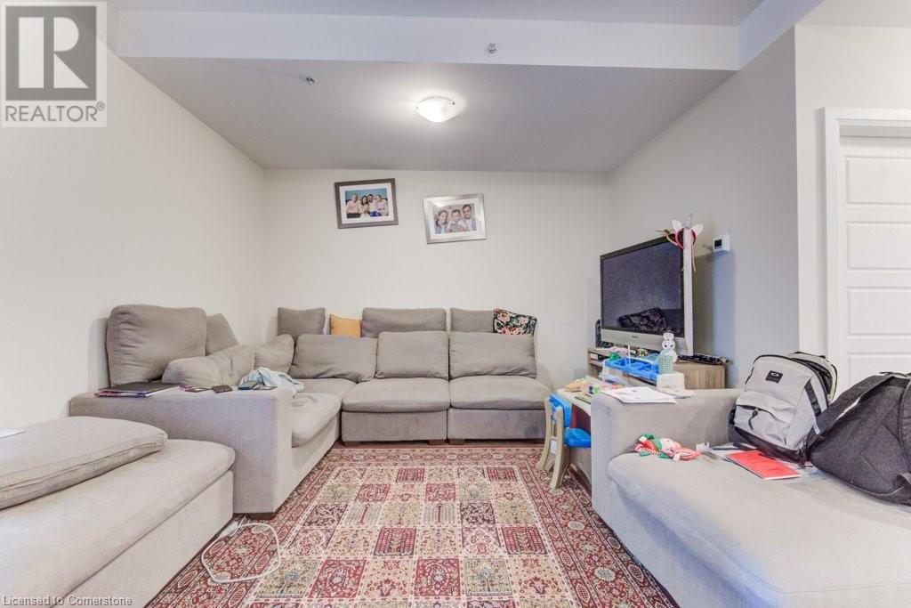 5 Wake Robin Drive Unit# 303, Kitchener, Ontario  N2E 0H6 - Photo 3 - 40730784