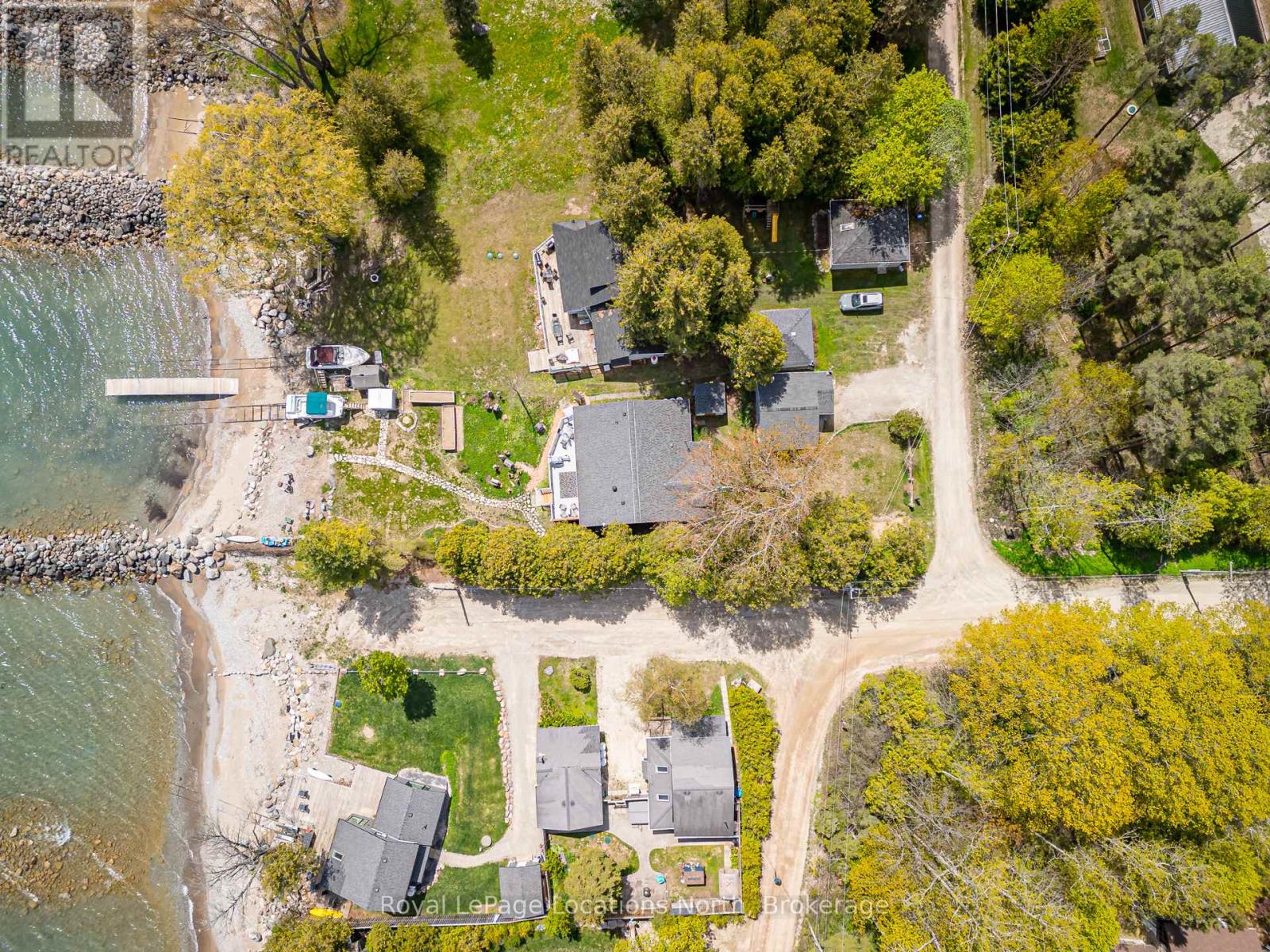 117 Kiowana Beach Road, Meaford, Ontario  N4L 1W5 - Photo 13 - X12168512