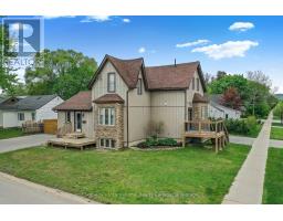 A&B - 218 FIFTH STREET, Collingwood, Ontario