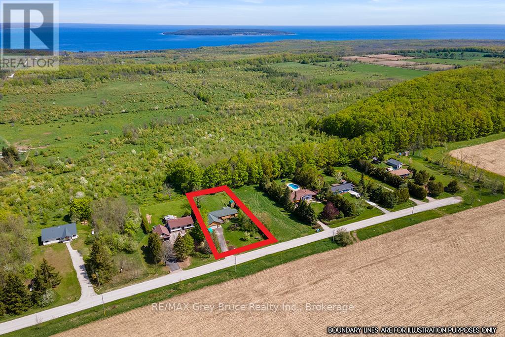 123 Graham's Hill Road, Georgian Bluffs, Ontario  N0H 2T0 - Photo 40 - X12168754
