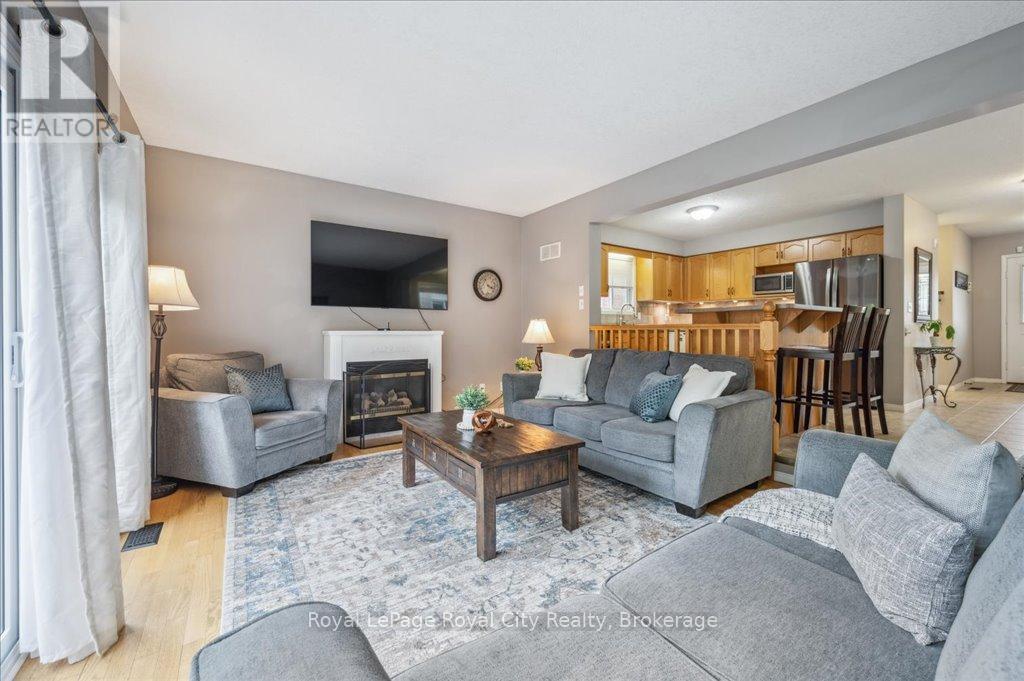 93 Doyle Drive, Guelph, Ontario  N1G 5B9 - Photo 18 - X12168953