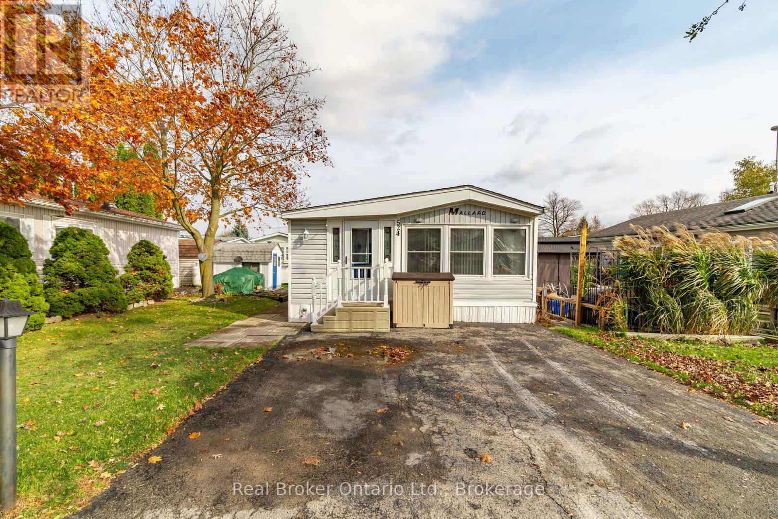 524 Poplar Place, Centre Wellington, Ontario  N0B 1J0 - Photo 4 - X12168966