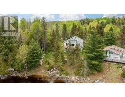 11 NICKLES COVE ROAD, Whitestone, Ontario