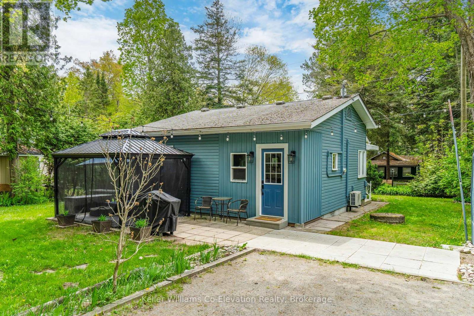 135 OLIVER DRIVE, Tiny, Ontario