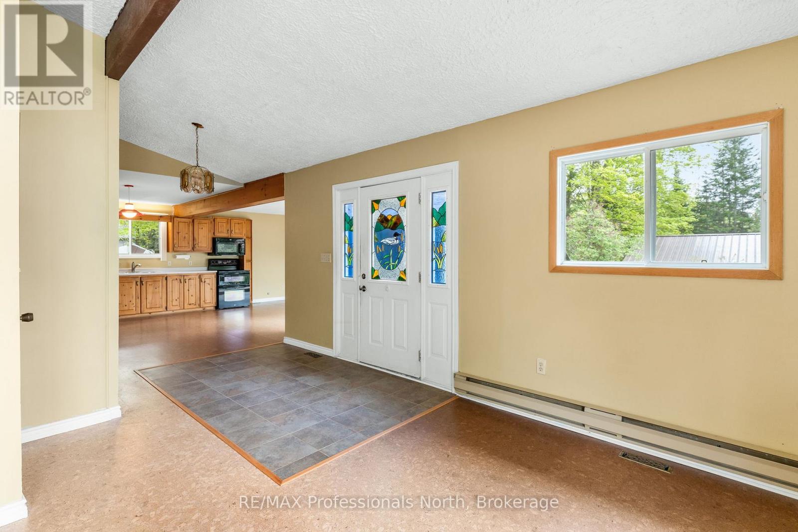 3539 County Road 21, Minden Hills, Ontario  K0M 1S0 - Photo 6 - X12170399