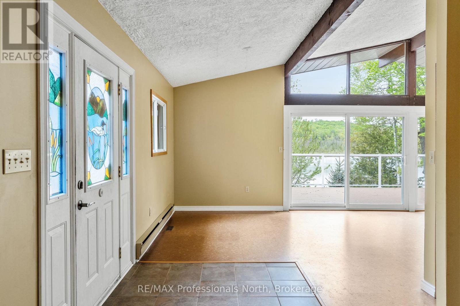 3539 County Road 21, Minden Hills, Ontario  K0M 1S0 - Photo 7 - X12170399