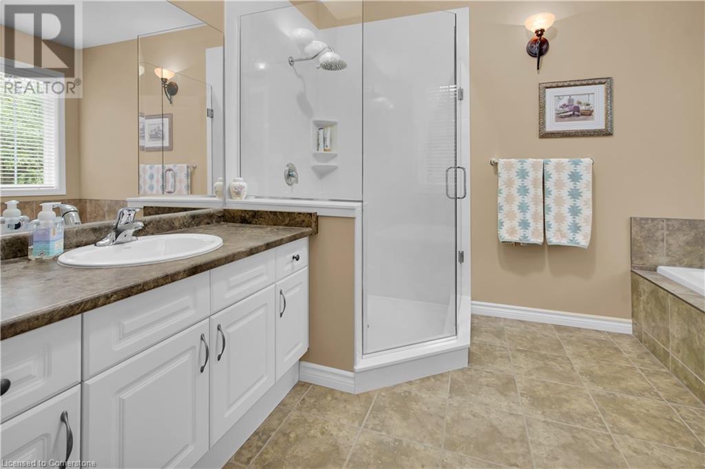 34 Oakwood Links Lane, Grand Bend, Ontario  N0M 1T0 - Photo 21 - 40732596