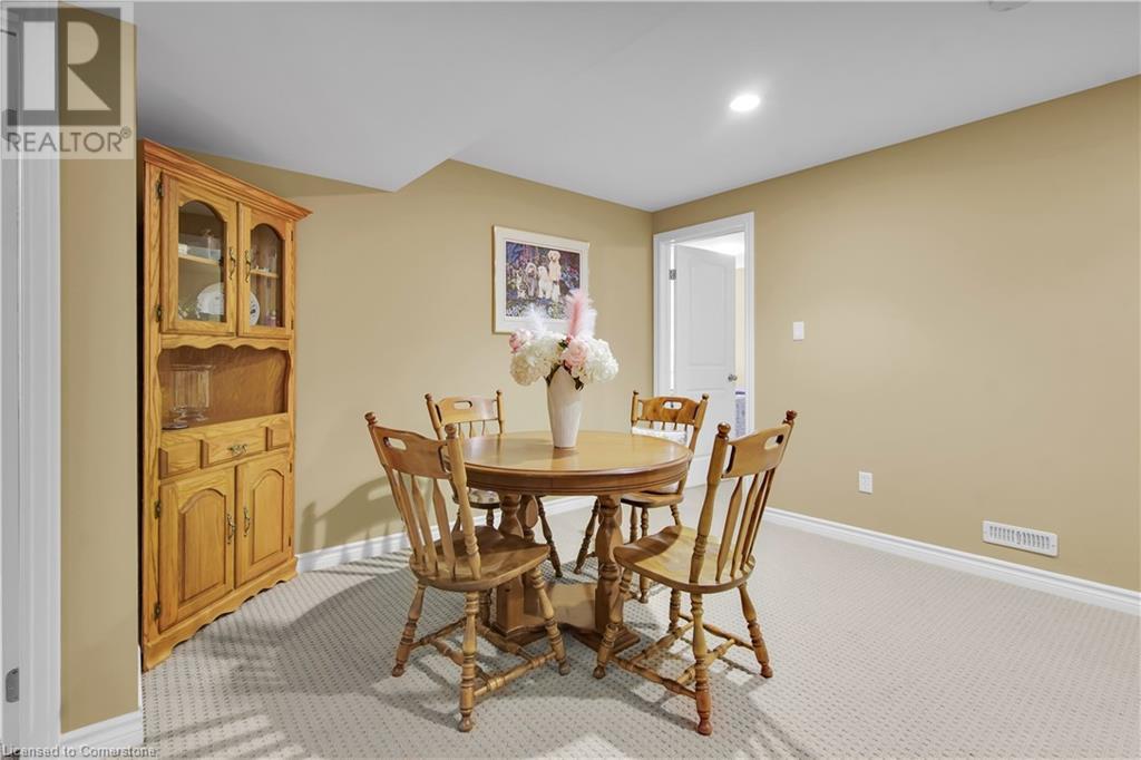 34 Oakwood Links Lane, Grand Bend, Ontario  N0M 1T0 - Photo 31 - 40732596