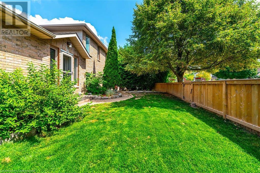 43 Hahn Valley Place, Cambridge, Ontario  N1T 1W7 - Photo 8 - 40733216