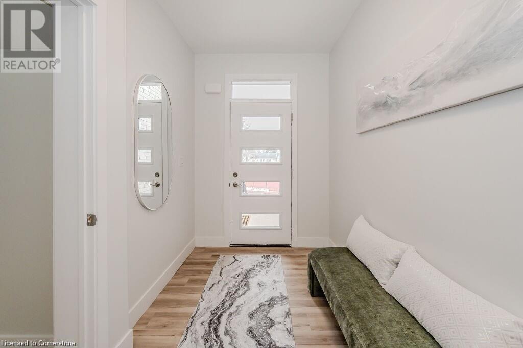 498 Karn Street, Kitchener, Ontario  N2M 2C1 - Photo 3 - 40728873