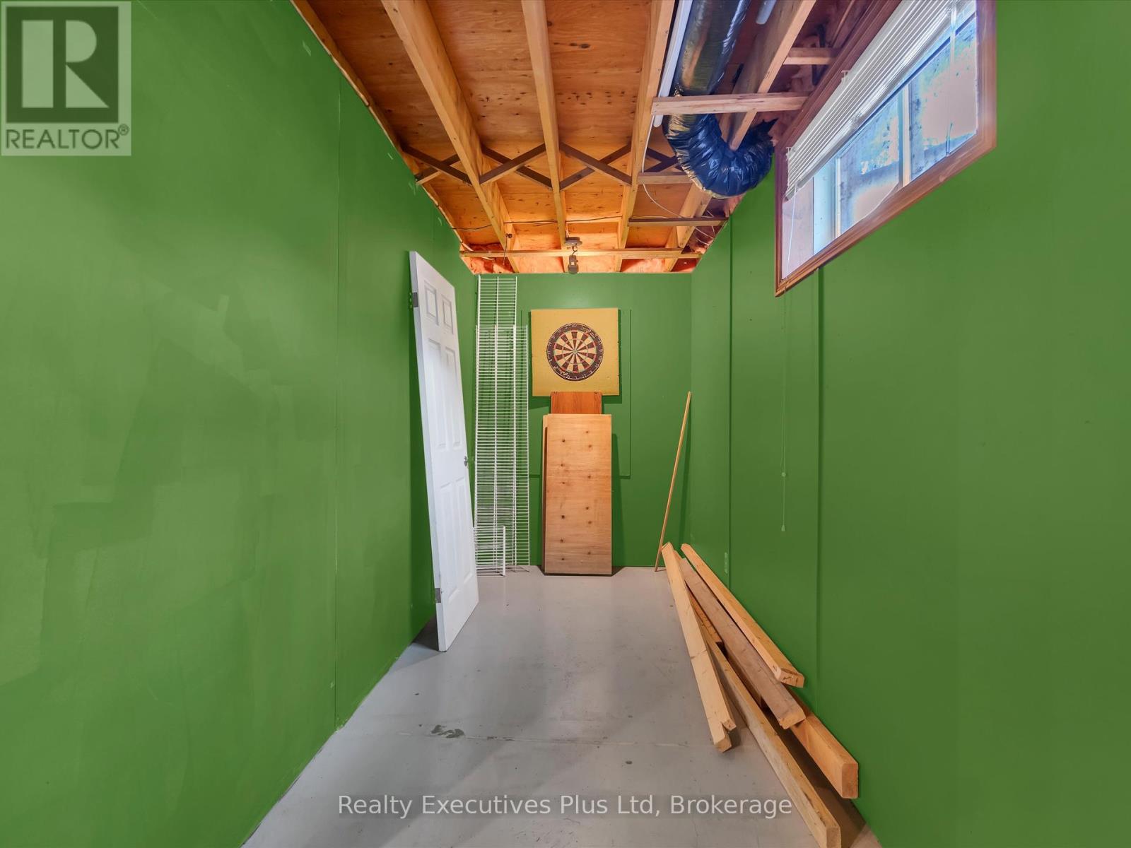 12 Robert Street, Sundridge, Ontario  P0A 1Z0 - Photo 47 - X12171101