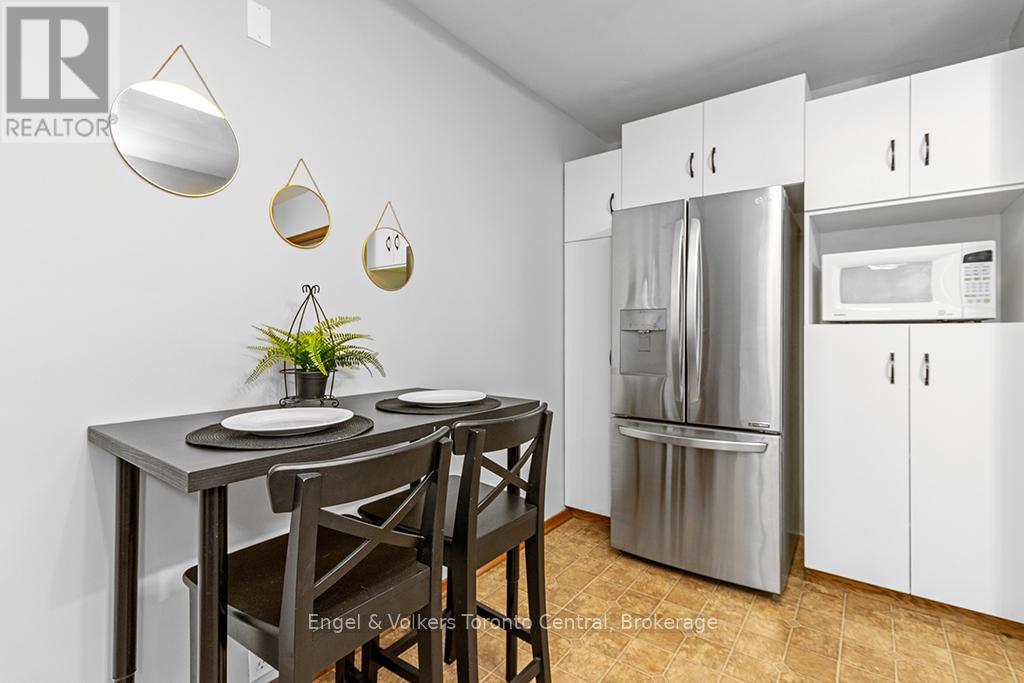 596 6th Avenue W, Owen Sound, Ontario  N4K 5E7 - Photo 15 - X12171174