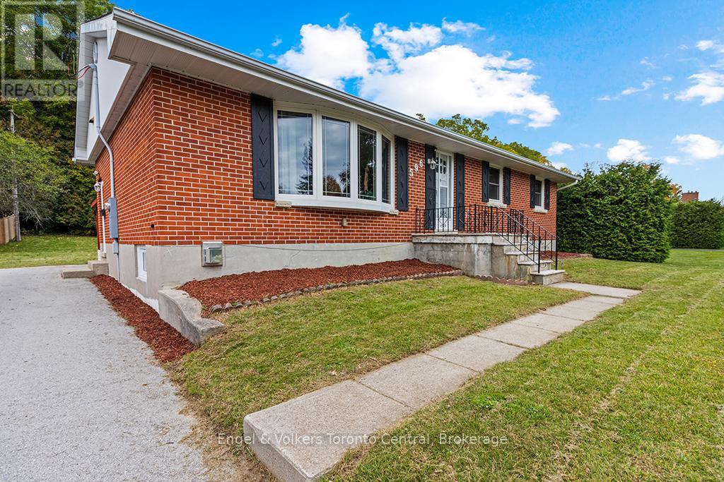 596 6th Avenue W, Owen Sound, Ontario  N4K 5E7 - Photo 6 - X12171174