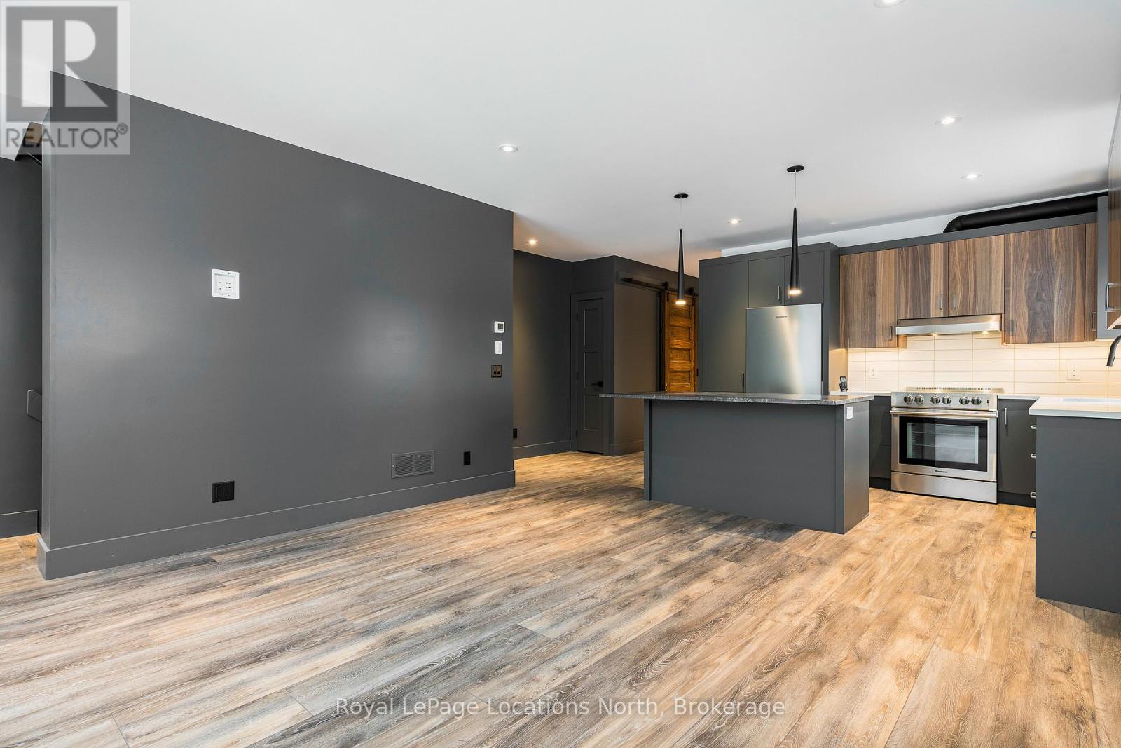 4 - 20 Alice Street E, Blue Mountains, Ontario  N0H 2P0 - Photo 4 - X12172028