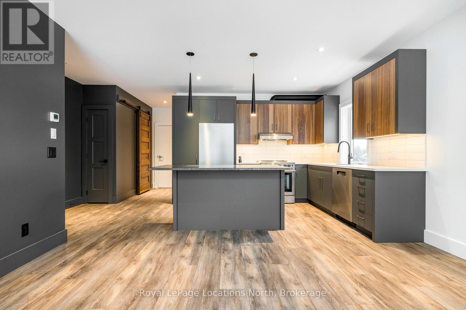 4 - 20 Alice Street E, Blue Mountains, Ontario  N0H 2P0 - Photo 5 - X12172028