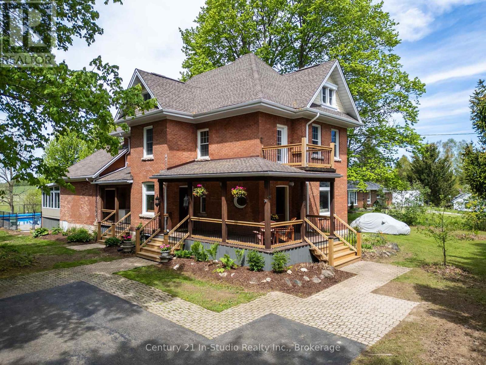 296 GARAFRAXA ST STREET, Chatsworth, Ontario