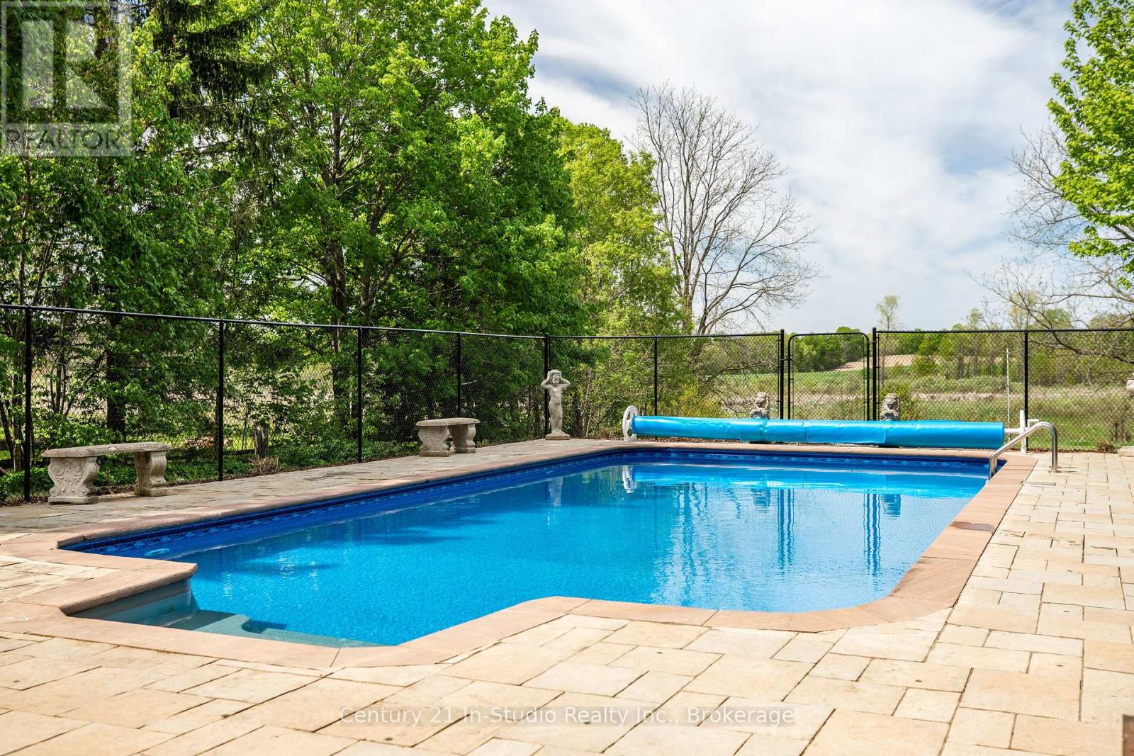 296 Garafraxa St Street, Chatsworth, Ontario  N0H 1G0 - Photo 14 - X12172159