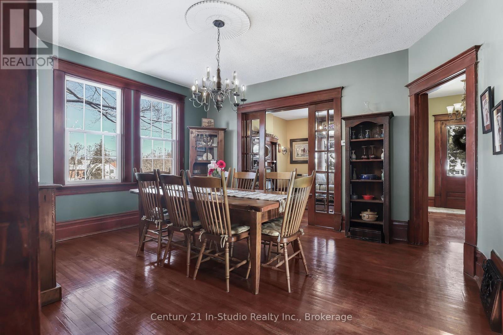 296 Garafraxa St Street, Chatsworth, Ontario  N0H 1G0 - Photo 25 - X12172159