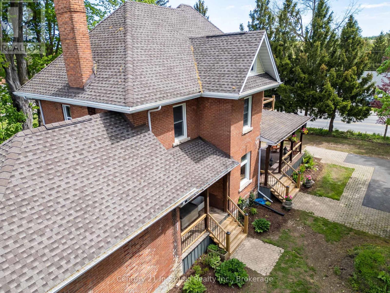 296 Garafraxa St Street, Chatsworth, Ontario  N0H 1G0 - Photo 3 - X12172159