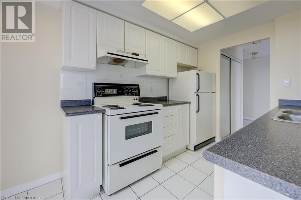 135 Hillcrest Avenue Unit# 1403, Mississauga, Ontario  L5B 4B1 - Photo 17 - 40728454