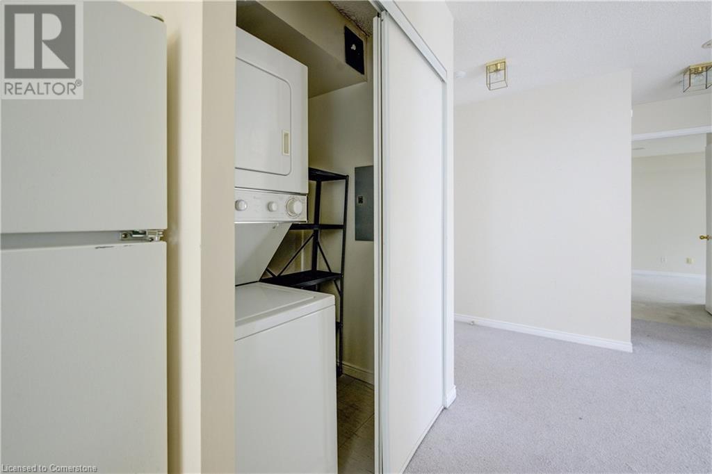 135 Hillcrest Avenue Unit# 1403, Mississauga, Ontario  L5B 4B1 - Photo 26 - 40728454
