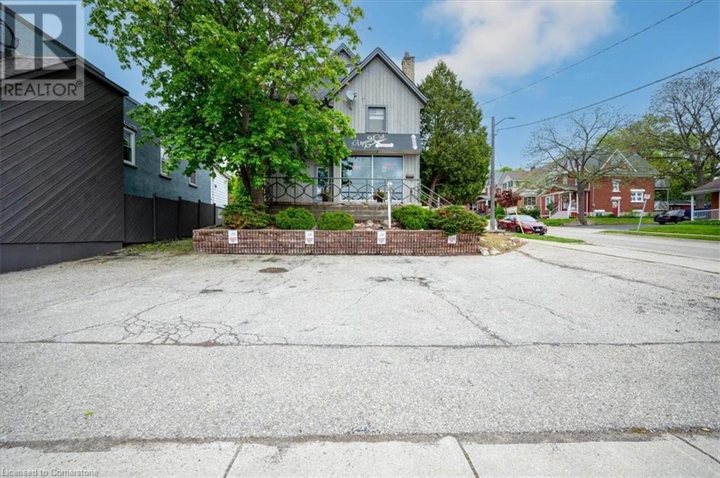 686 King Street E, Kitchener, Ontario  N2G 2M3 - Photo 4 - 40731269