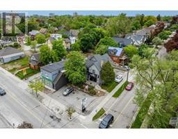 686 KING Street E, Kitchener, Ontario