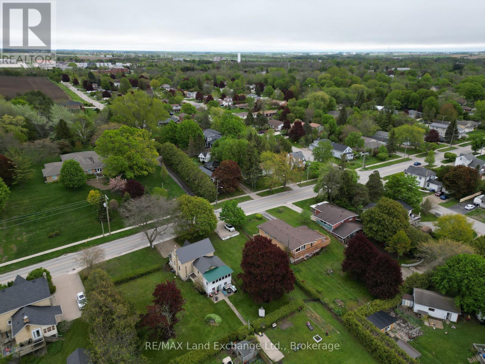 1178 Queen Street, Kincardine, Ontario  N2Z 1G4 - Photo 31 - X12172410