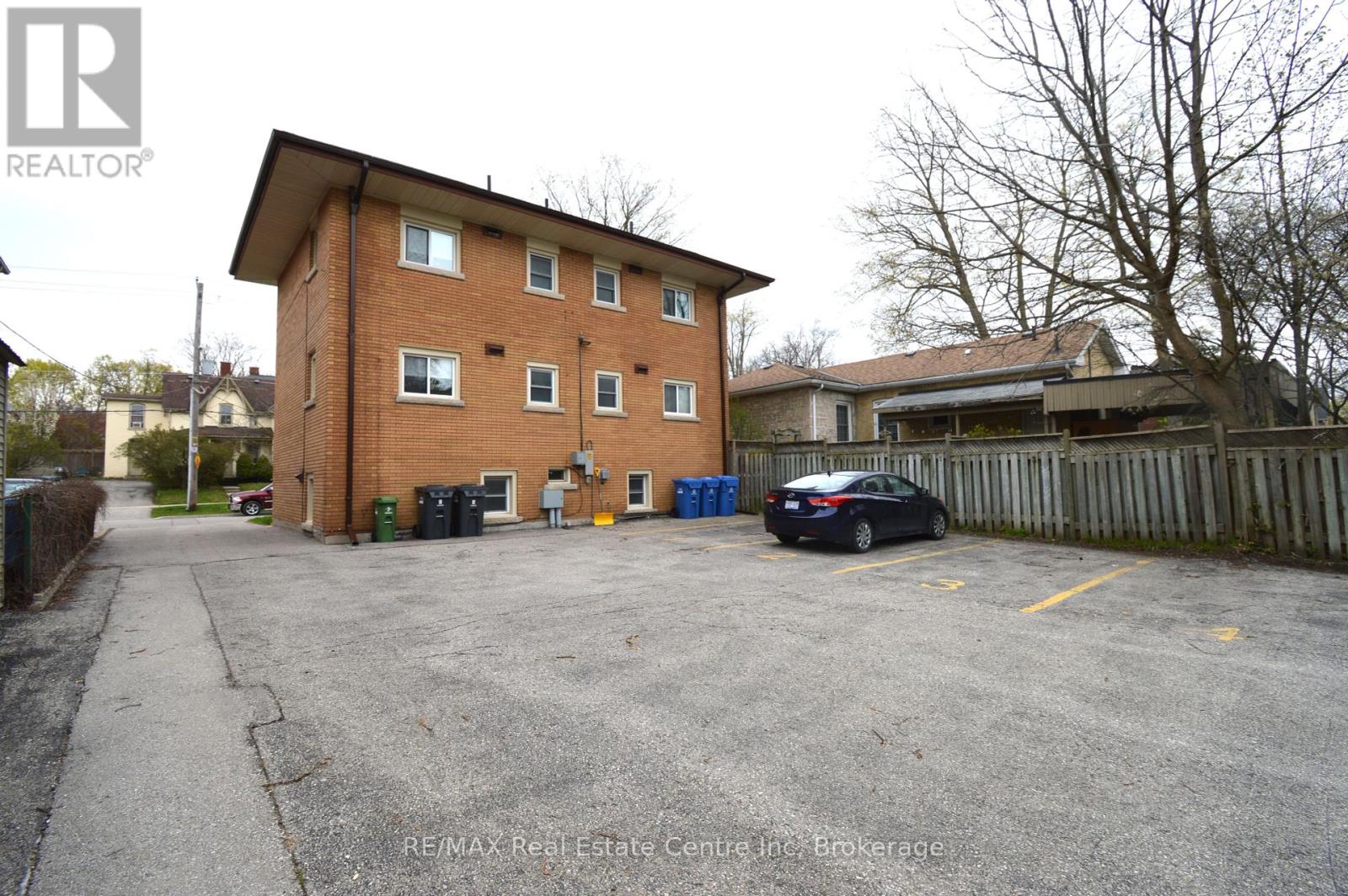 89 Suffolk Street W, Guelph, Ontario  N1H 2J3 - Photo 4 - X12172455