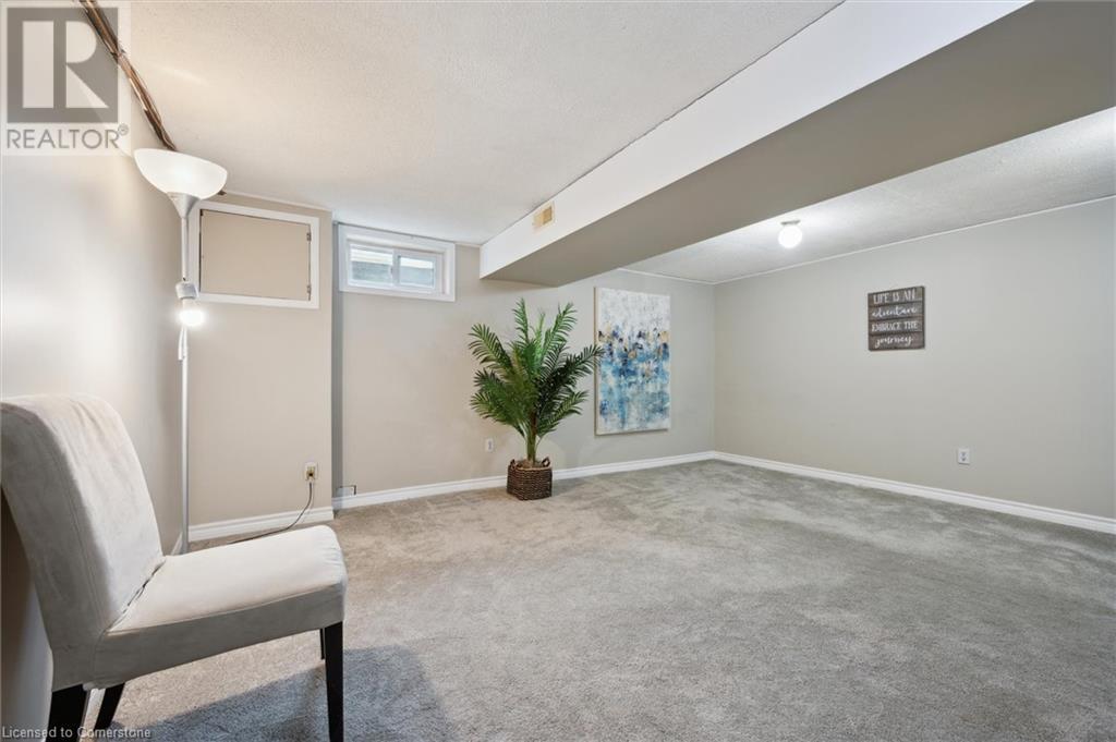 302 Bluevale Street N Unit# D, Waterloo, Ontario  N2J 4G3 - Photo 26 - 40726352