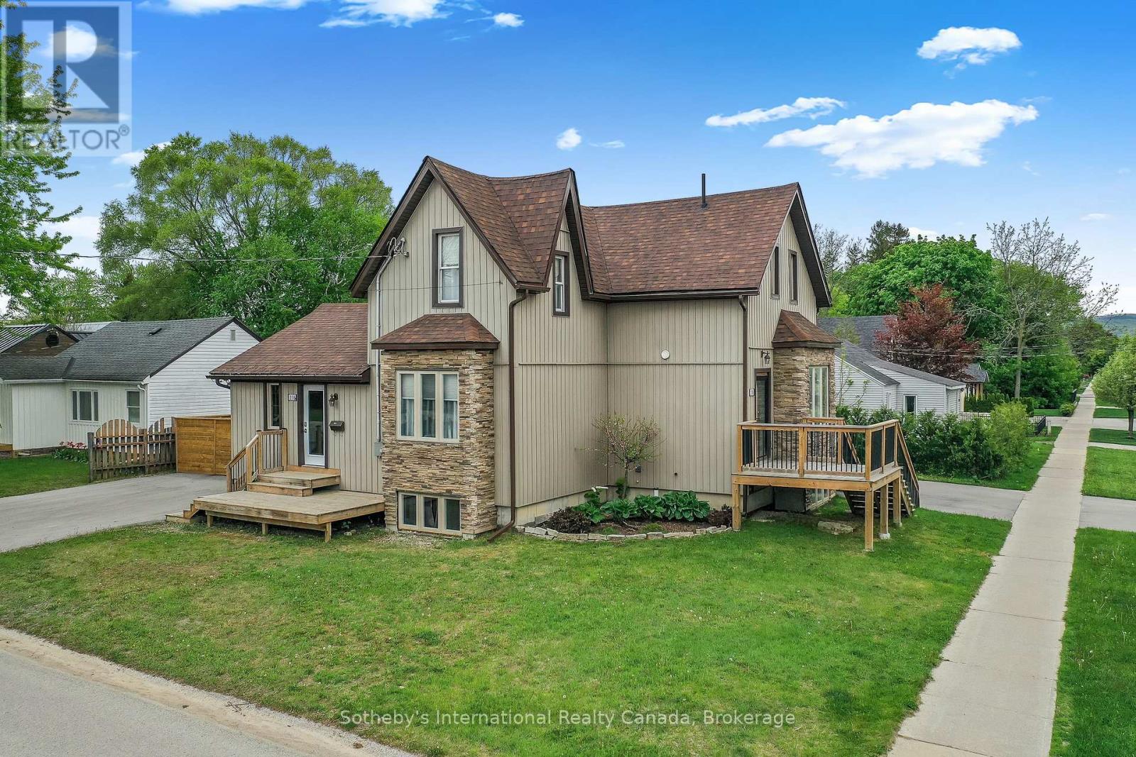 A&B - 218 FIFTH STREET, Collingwood, Ontario