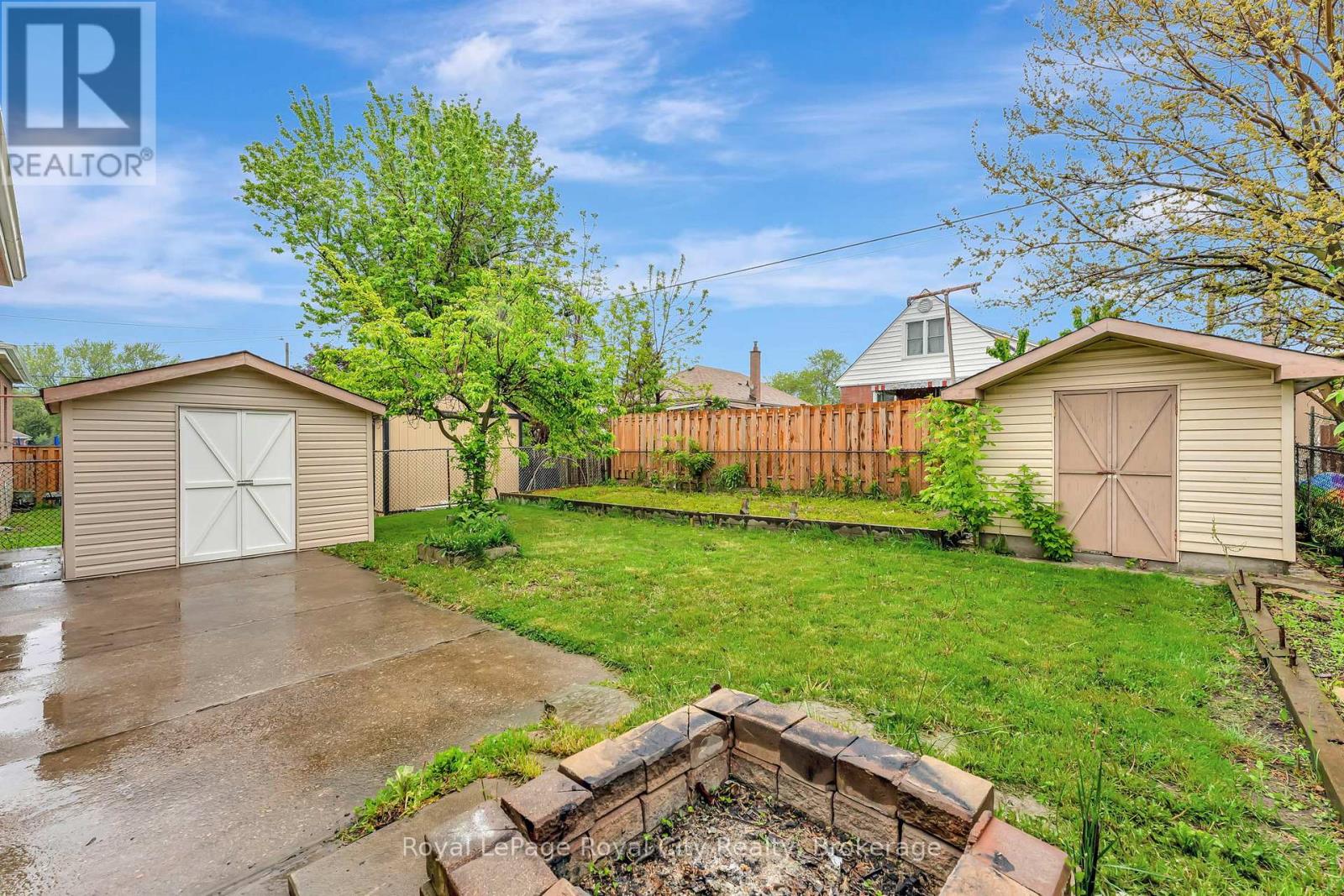 379 East 27th Street, Hamilton, Ontario  L8V 3H1 - Photo 34 - X12172974