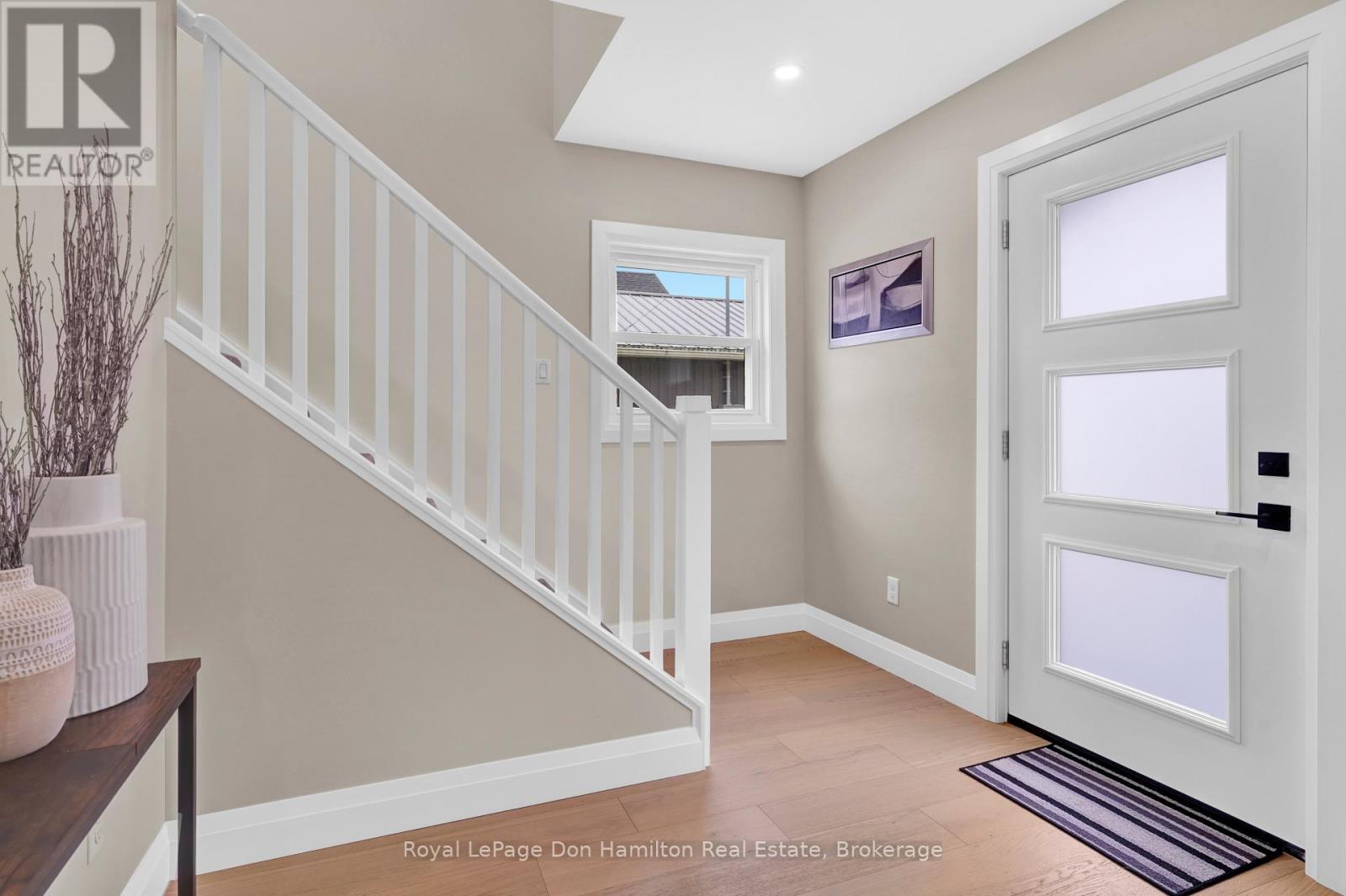74 Victoria Street W, North Huron, Ontario  N0G 2W0 - Photo 31 - X12172993