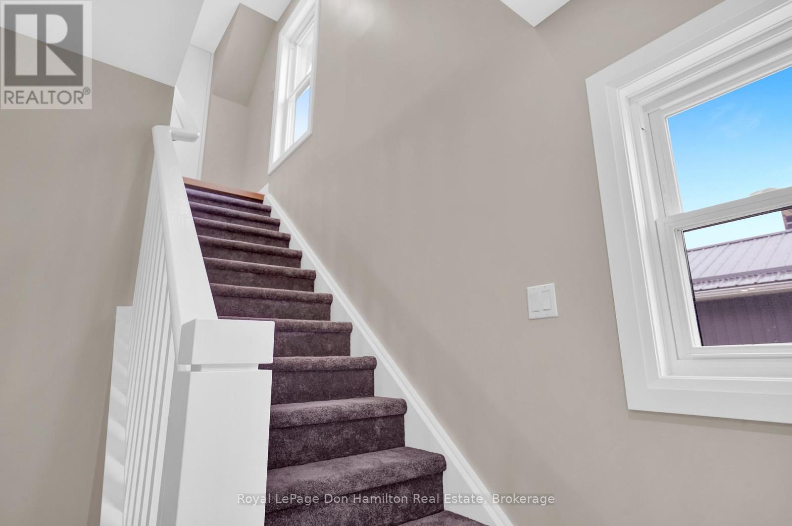 74 Victoria Street W, North Huron, Ontario  N0G 2W0 - Photo 33 - X12172993
