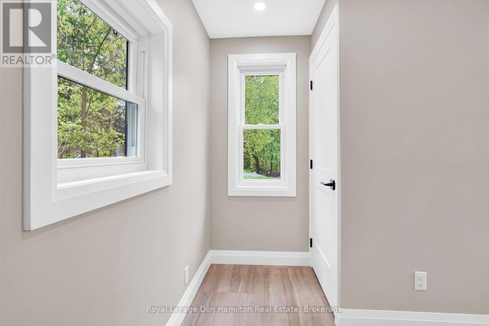 74 Victoria Street W, North Huron, Ontario  N0G 2W0 - Photo 44 - X12172993