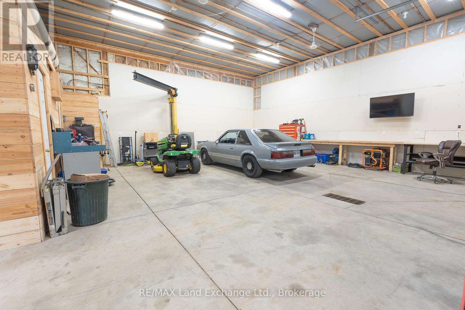 89 Concession 4 Road, Saugeen Shores, Ontario  N0H 2C5 - Photo 39 - X12173003