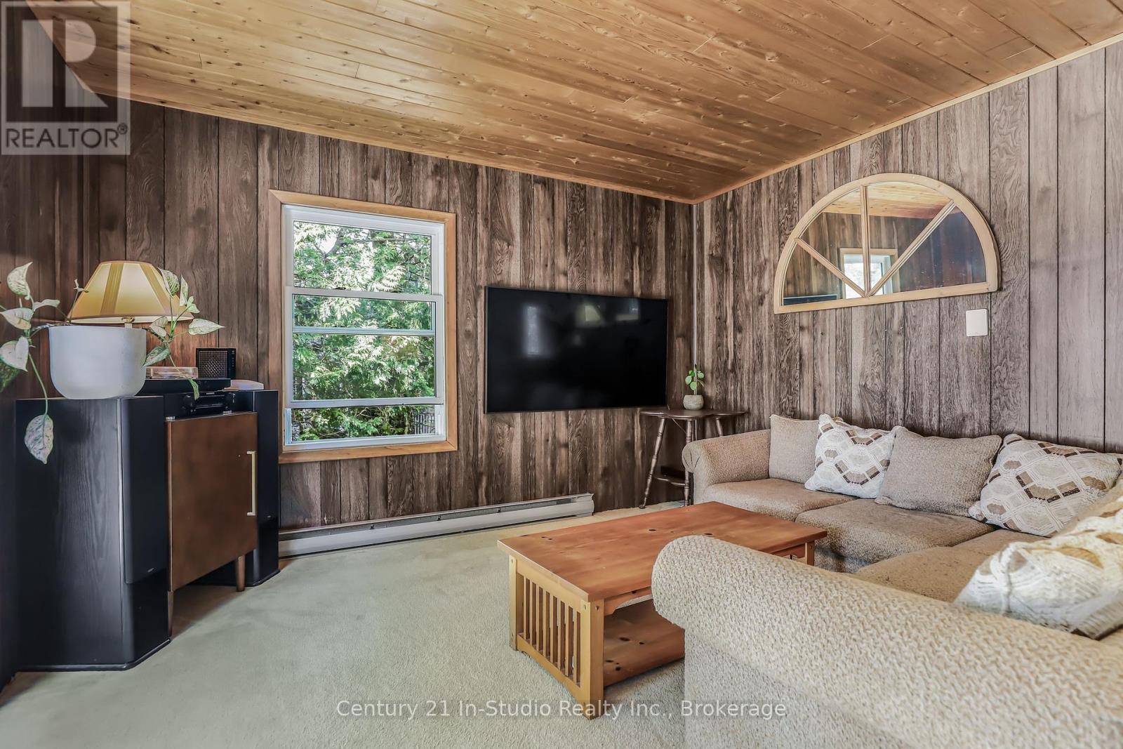 24 Miramichi Bay Road, Saugeen Shores, Ontario  N0H 2C6 - Photo 19 - X12173048